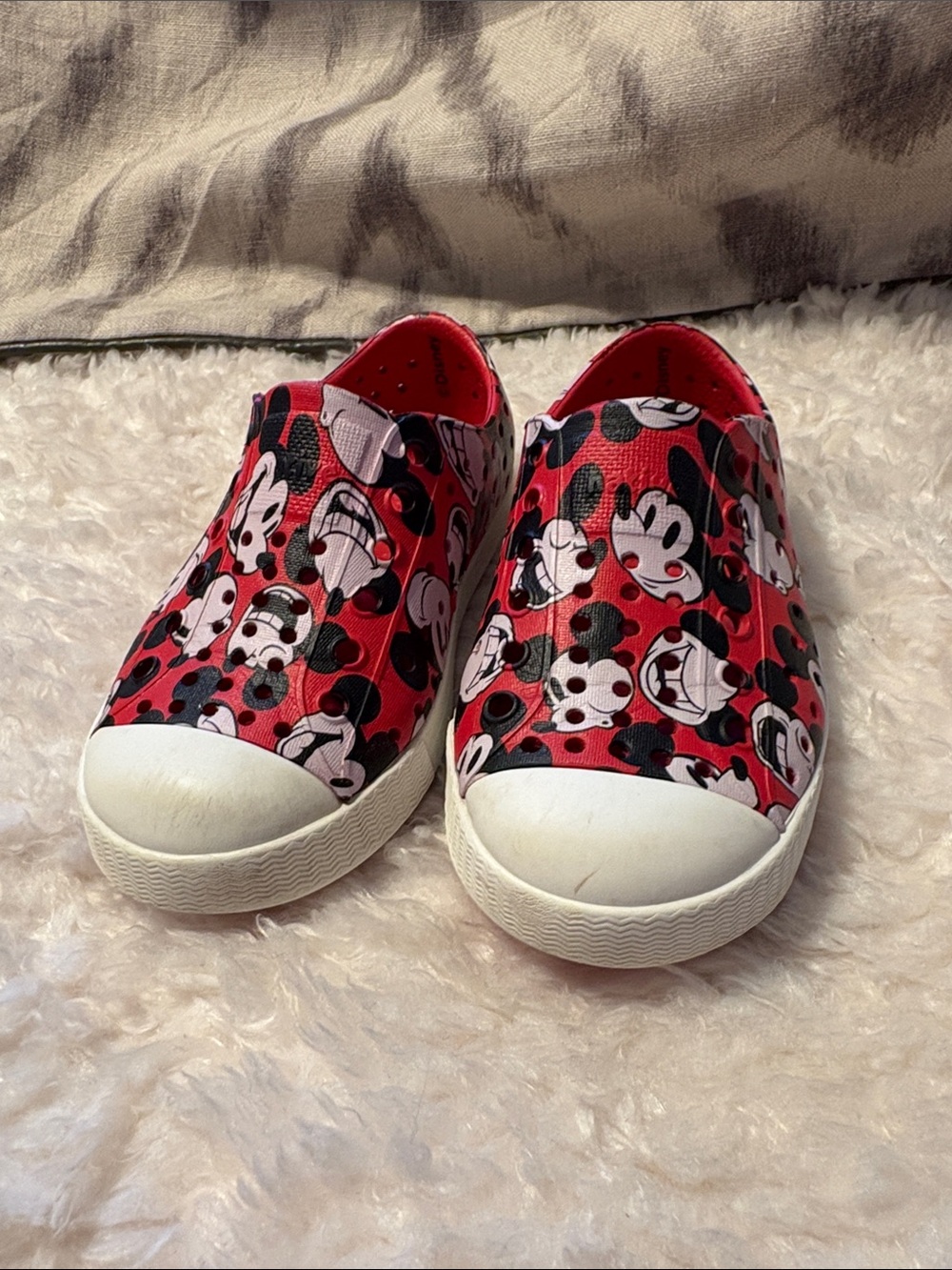 Native Red Mickey Slip on Shoes Toddler 7 C7